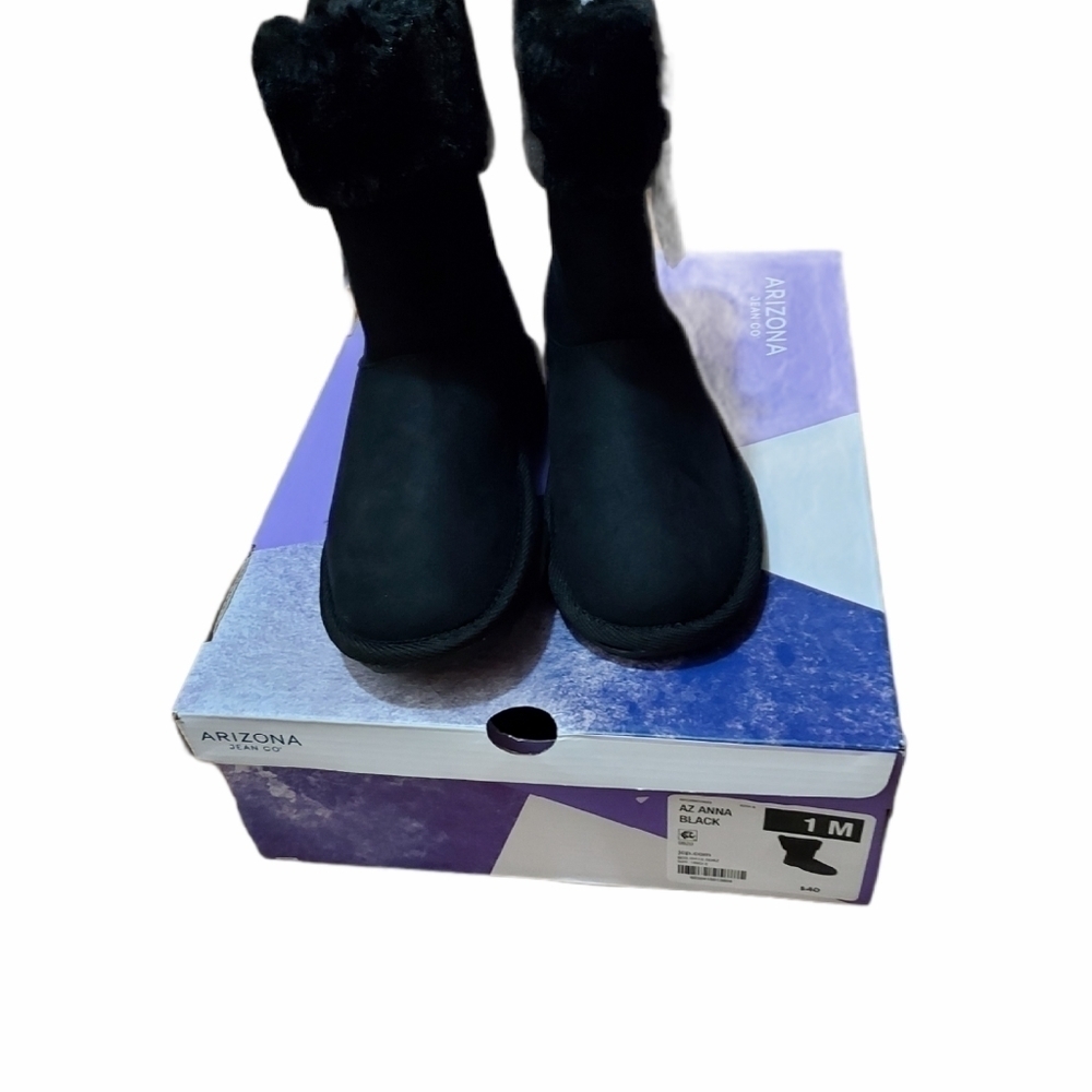 Arizona Jean Co Anna Flat boots Size 1